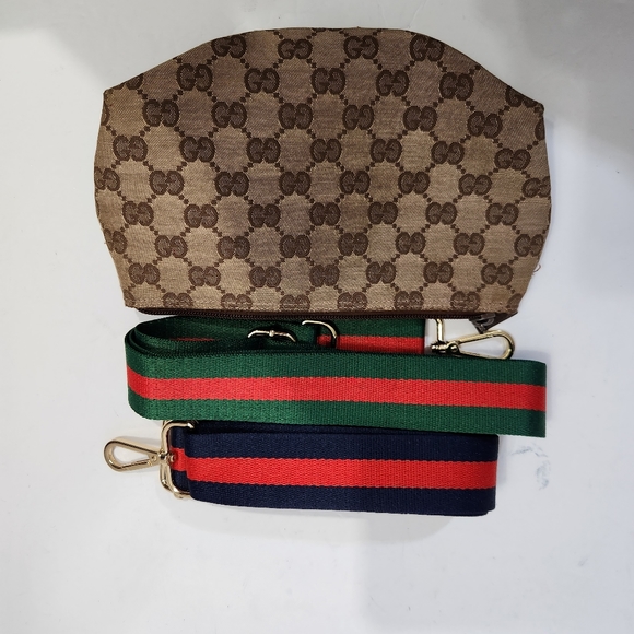 Gucci Authentic  pochette GG canvas bag pouch #103399 - Picture 2 of 16